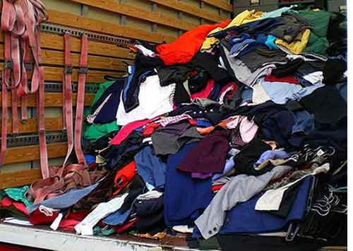 pile_clothes1.jpg