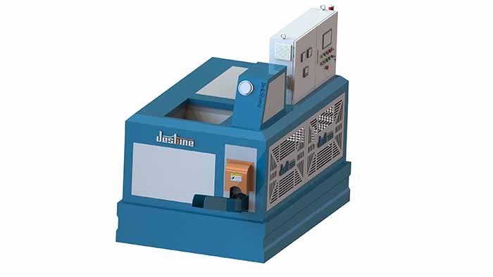 使用废金属屑压块机的注意事项